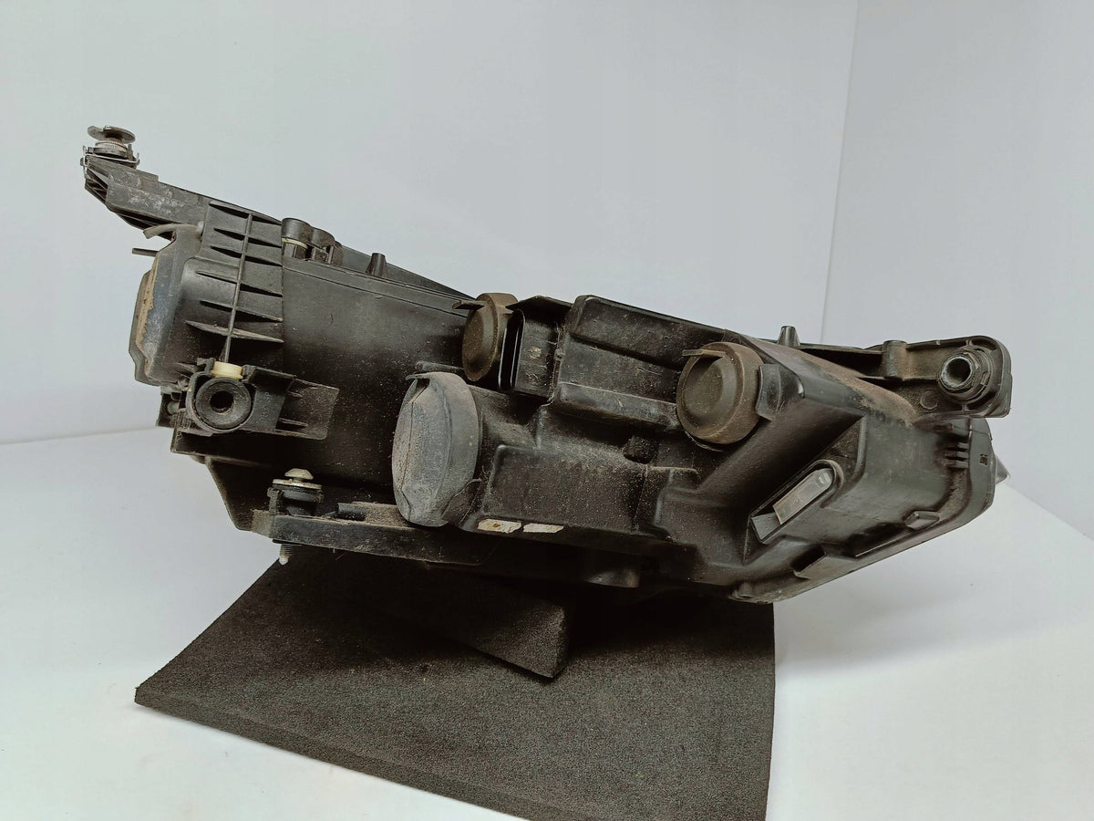 Volkswagen Passat B8 14- Lampa Lewa Przód Przednia Zwykła H7 H9 3G1941005C — zdjęcie 11 z 14