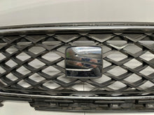 Laden Sie das Bild in den Galerie-Viewer, SEAT TARRACO 5FJ 18- MITTELGITTER STOßSTANGE VORNE 5FJ853651B