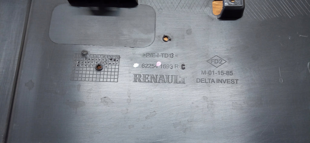 DACIA SANDERO II LIFT 17- ATRAPA ŚRODKOWA KRATKA GRILL 622541693R