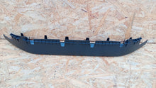 Laden Sie das Bild in den Galerie-Viewer, PEUGEOT 208 12- MITTELSENKER GRILL BLENDE STOSSFÄNGER VORNE 9803259377