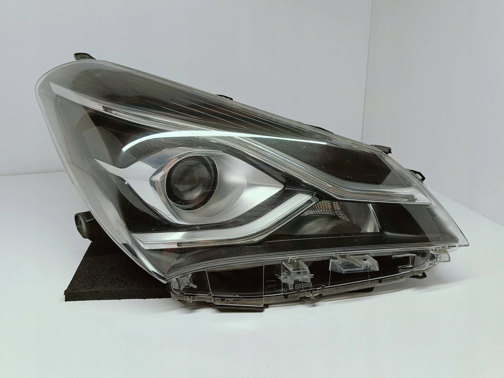 TOYOTA YARIS III LIFT 17- SCHEINWERFER RECHTS LINSE+LED EUKOITO OD-197