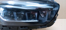 Załaduj zdjęcie do przeglądarki galerii, MERCEDES BENZ B-KLASA W247 MULTIBEAM LED LAMPA PRAWA PRZÓD A2479065003