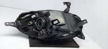 Load image into Gallery viewer, NISSAN MICRA K12 LIFT 07- LAMPA PRAWA PRZÓD PRZEDNIA ZWYKŁA H4 26010BG10B