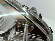 Laden Sie das Bild in den Galerie-Viewer, Mitsubishi Space Star III LIFT 16- SCHEINWERFER RECHTS VORNE XENON+LED 8301C960