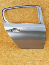 Load image into Gallery viewer, PEUGEOT 308 II 2 T9 HB 13- DRZWI PRAWY TYŁ TYLNE