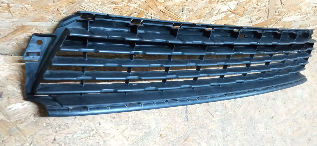 CITROEN C3 PICASSO 08- KRATKA ATRAPA GRILL ZDERZAKA PRZEDNIEGO 9673180277