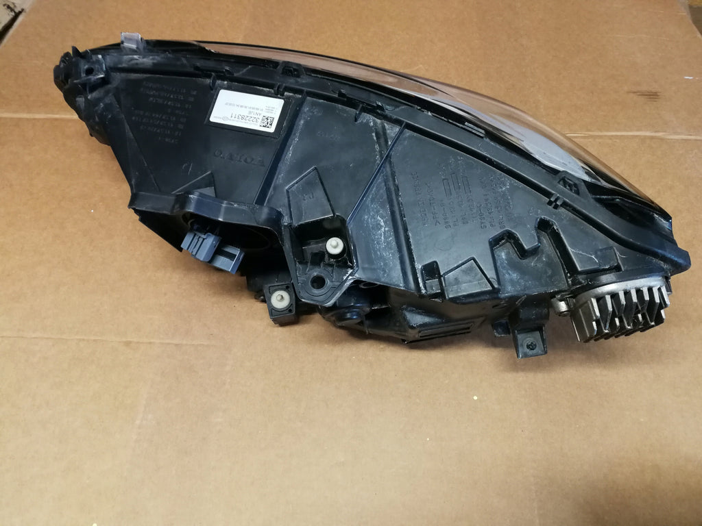 VOLVO S90 V90 17- SCHEINWERFER RECHTS VORN FULL LED 32228311