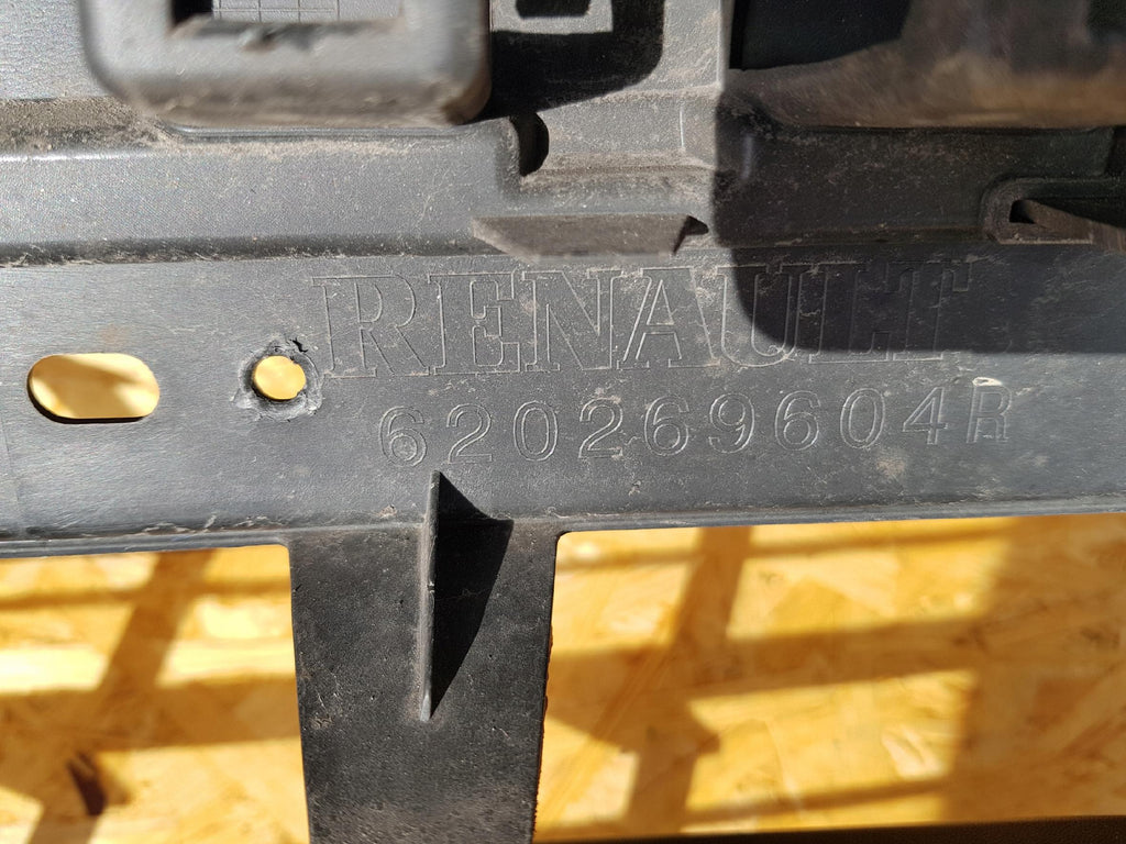 RENAULT CAPTUR ZDERZAK PRZÓD PRZEDNI 620269604R