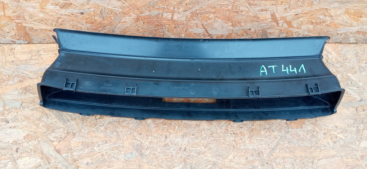 Ford S-Max MK2 II 14- Steering Wheel Air Air Intake Panel Frame EM2B-8312-Ac — photo 2 of 10