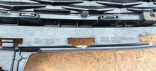 Załaduj zdjęcie do przeglądarki galerii, KIA CEED III HYBRID ELEKTRYK 18- ATRAPA KRATKA ŚRODKOWA GRILL 86351-CR000