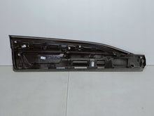 Laden Sie das Bild in den Galerie-Viewer, Audi Q6 E-tron 23- ZIERLEISTE TÜRE VORNE LINKS Y9T 85H853959A