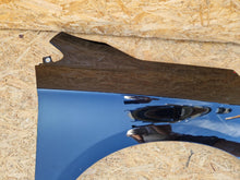 Laden Sie das Bild in den Galerie-Viewer, CITROEN C4 II 09- KOTFLÜGEL RECHTS VORNE