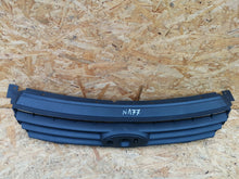 Laden Sie das Bild in den Galerie-Viewer, FORD C-MAX MK1 LIFT 06- KÜHLERGRILL STOSSFÄNGER VORNE 7M51R8138A