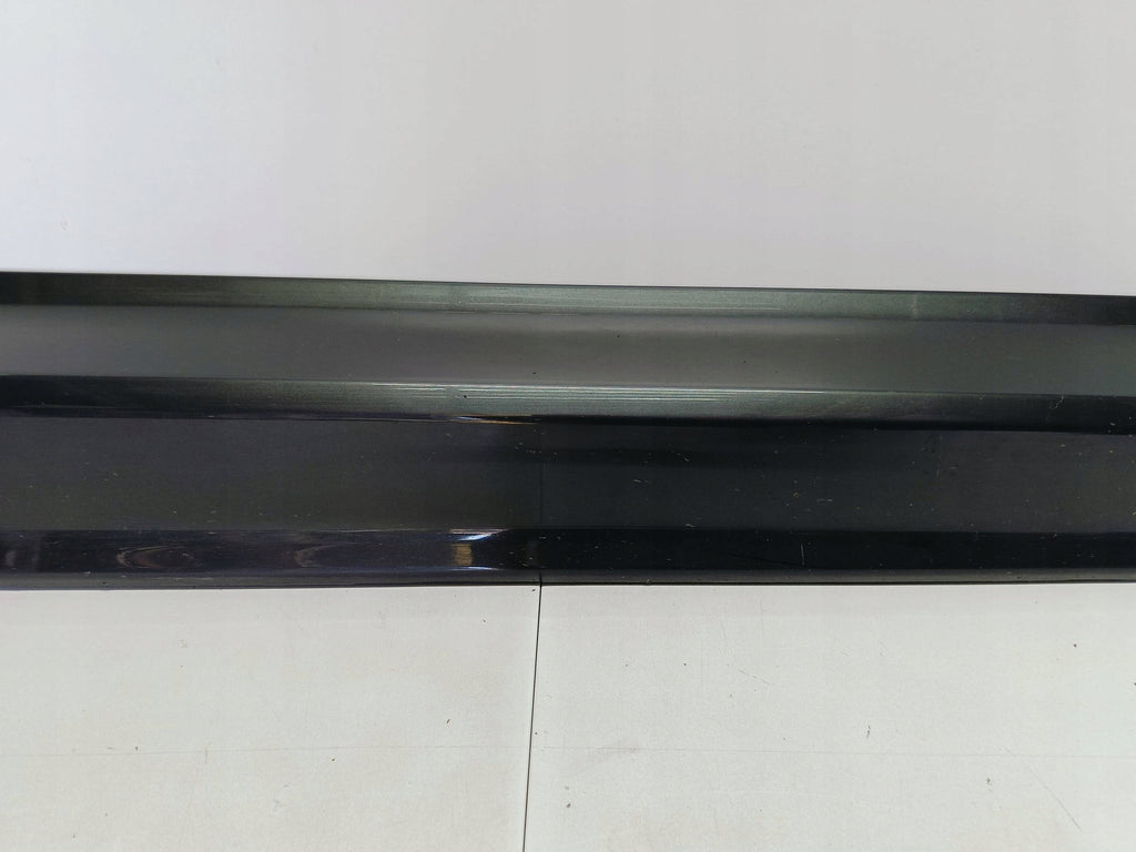 Volvo XC60 II 17- TÜRLEISTE VORNE RECHTS 31440294