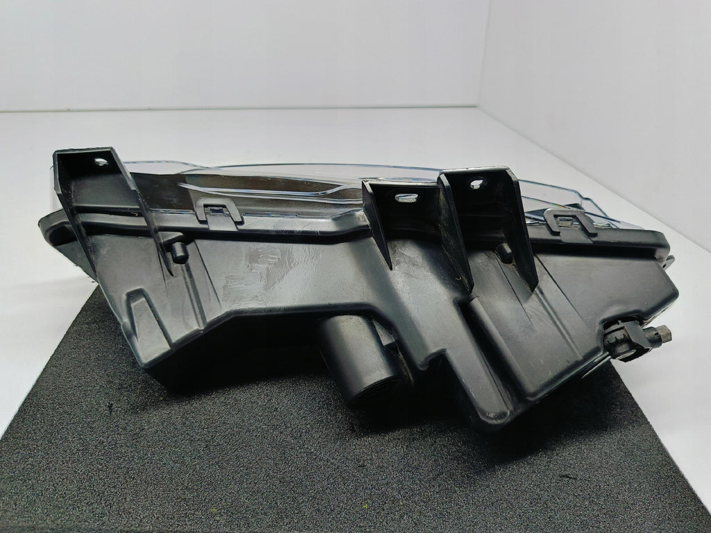 TESLA MODEL Y MY 20- HALOGEN DRL LEWY PRZECIWMGIELNY LED 1507932-10-C