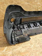 Laden Sie das Bild in den Galerie-Viewer, Zderzak przedni Przód Renault Trafic III (X82) 620223380R