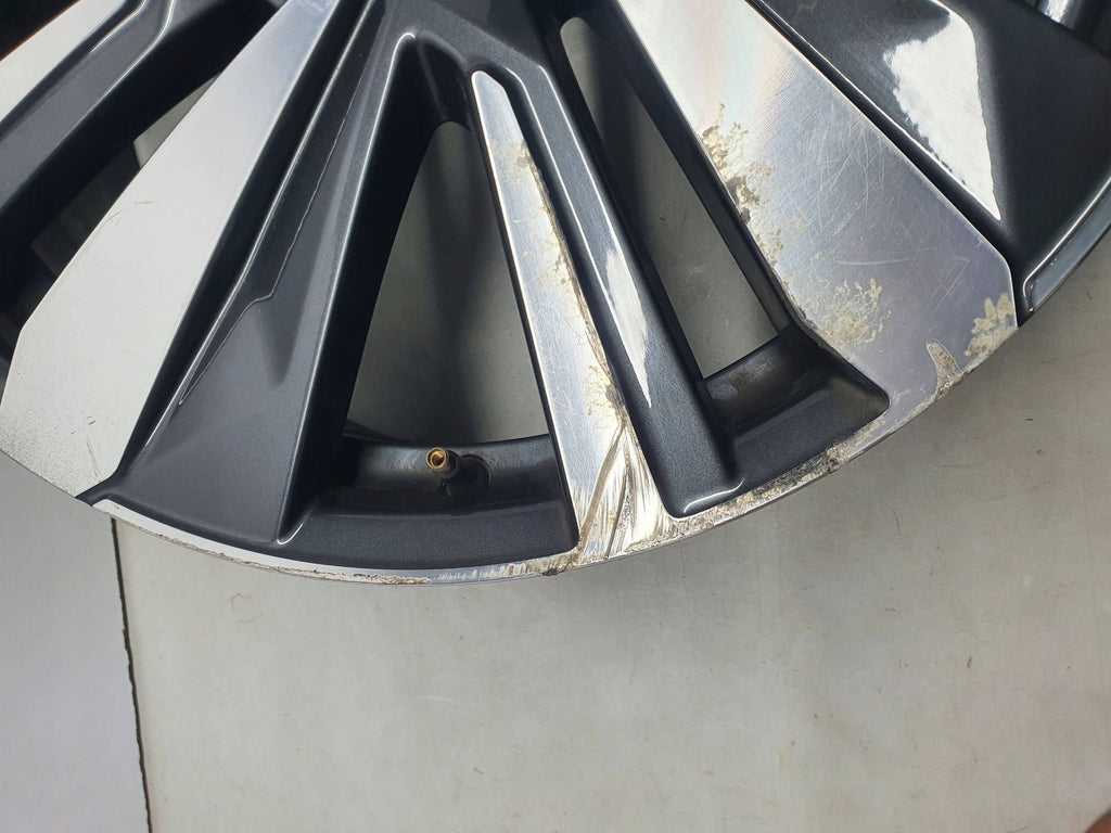 Peugeot 3008 5008 FELGA ALUMINIOWA 19 CALI 7''x19'' ET38 5X108 9809685477