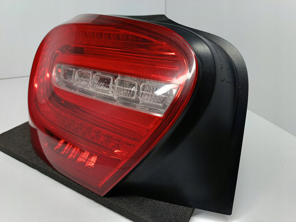 MERCEDES A-KLASA W176 A176 12- LAMPA LEWY TYŁ LEWA TYLNA LED A1769063300