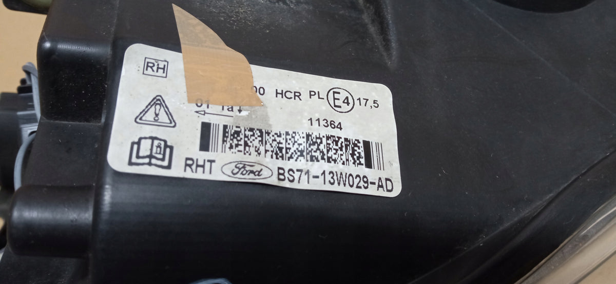 Ford Mondeo MK4 IV Lift 10- Lampa Prawa Przód Przednia EU BS71-13W029-Ad — zdjęcie 9 z 11