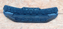 Laden Sie das Bild in den Galerie-Viewer, PEUGEOT 208 I 12- KÜHLERGRILL STOSSSTANGE VORNE 9672794377