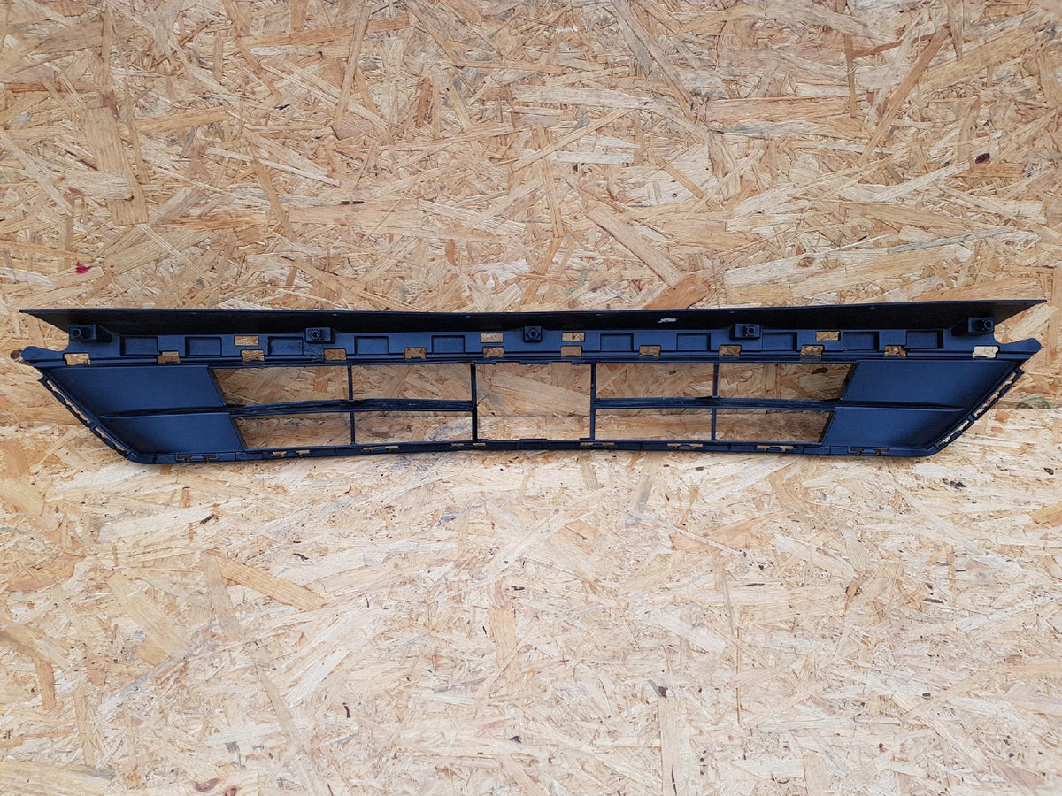 Ford Kuga MK3 Escape ST 19 Grille Grille Grille Front Bumper LV4B-17K945-V — photo 8 of 12