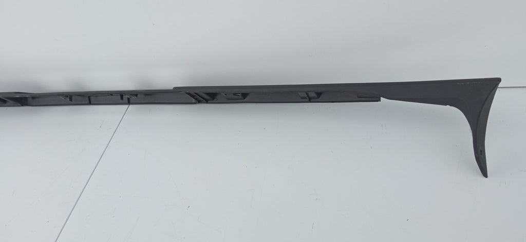 VOLKSWAGEN ID.4 ID4 19- UNTERE HECKKLAPPENLEISTE HINTEN 11A827335B