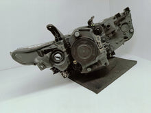 Laden Sie das Bild in den Galerie-Viewer, Toyota Auris II E18 LIFT 15- SCHEINWERFER LINKS LINSE+LED EU 81150-02K30