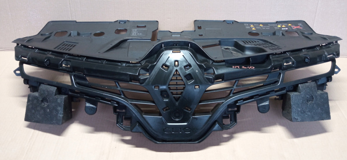 Renault Clio 4 IV 11- Calandre Grille Armature Calandre Pare-Chocs Avant 622563184R — photo 1 sur 16