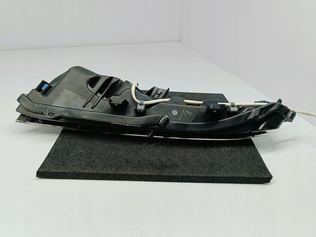 LEXUS IS III 250 300H 350 13- TFL RECHTS SCHEINWERFER RECHTS LED KOITO 53-92
