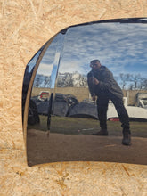 Laden Sie das Bild in den Galerie-Viewer, VW POLO 2G0 VI 17-MOTORHAUBE