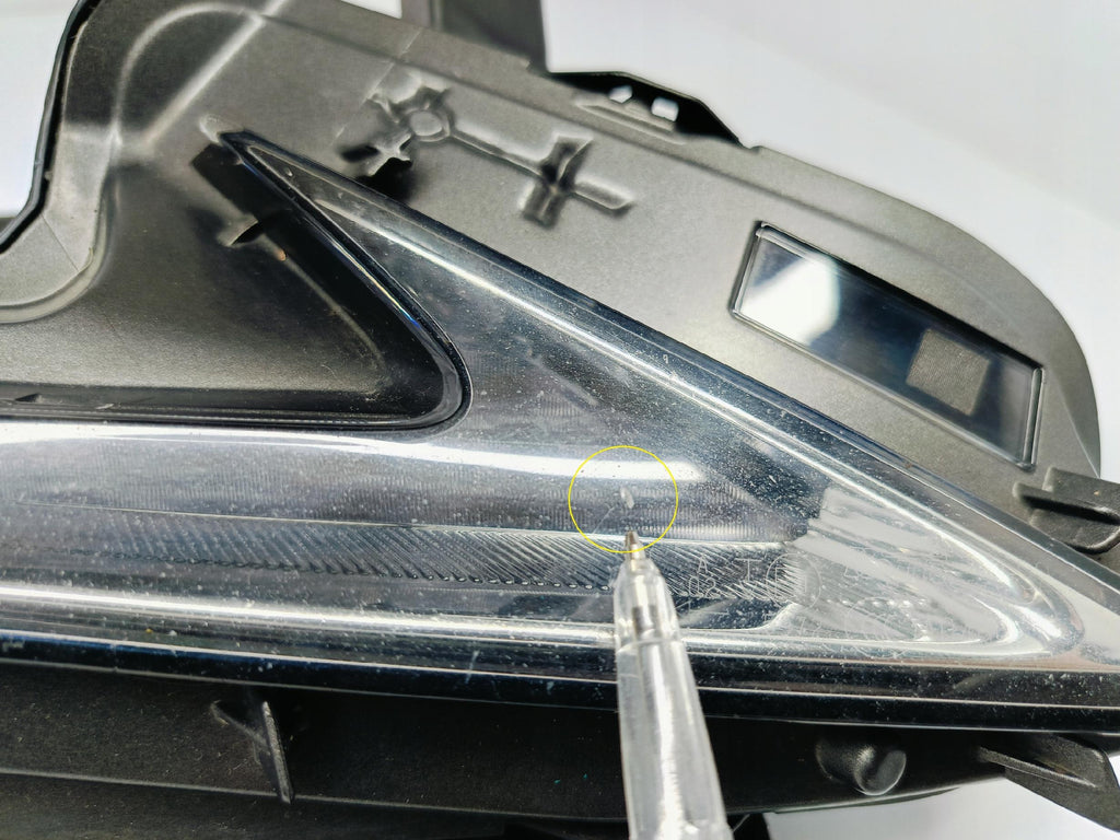 LEXUS IS III 250 300H 350 13- TFL RECHTS SCHEINWERFER RECHTS LED KOITO 53-92