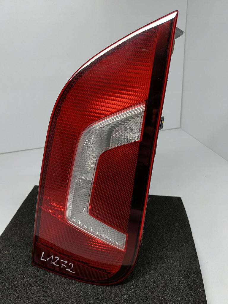 VOLKSWAGEN UP UP! 11- LAMPA PRAWA TYLNA PRAWY TYŁ 1S0945096G