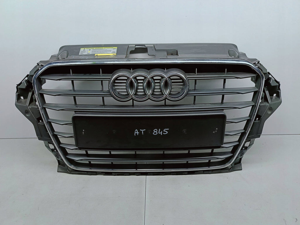 Audi A3 S3 8V SEDAN 13- ATRAPA GRILL ZDERZAKA PRZEDNIEGO 8V5853651