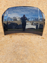 Laden Sie das Bild in den Galerie-Viewer, VW POLO 2G0 VI 17-MOTORHAUBE