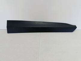 Toyota Yaris Cross 20- LISTEL PORTE AVANT DROITE 75073-K2010