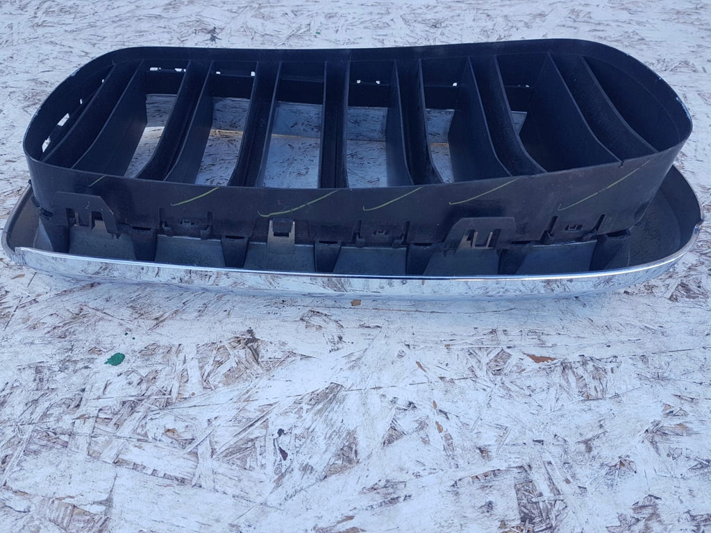 BMW X5 F15 F16 X6 KÜHLERGRILLE BLENDE LINKS