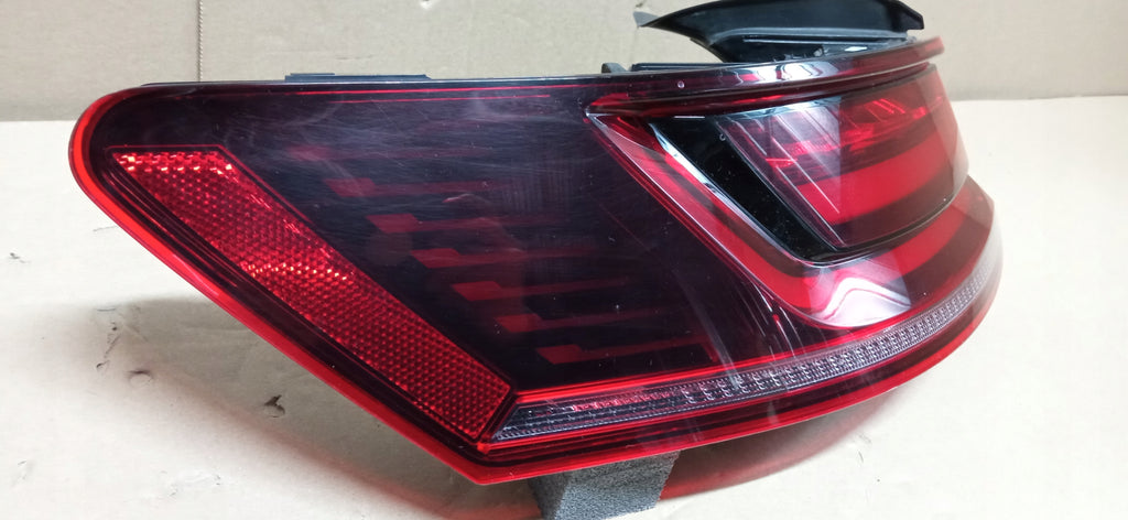 VW ARTEON 3G8 ORGINAL LAMPA TYŁ TYLNA LEWA LED 3G8945207J 19-