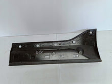 Load image into Gallery viewer, Volvo XC40 XC 40 II 17- LISTWA DRZWI PRAWY TYŁ PRAWA TYLNA 31448319