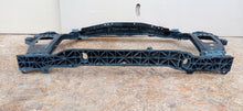 Laden Sie das Bild in den Galerie-Viewer, HYUNDAI I10 II 2 13- FRONTTRÄGER VERSTÄRKUNG 64101-B9XXX