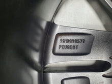 Załaduj zdjęcie do przeglądarki galerii, Peugeot EXPERT TRAVELLER FELAGA ALUMINIOWA 7''x17'' ET46 5X108 9810098577