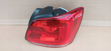 Laden Sie das Bild in den Galerie-Viewer, VOLKSWAGEN POLO V 6R 09- RÜCKLEUCHTE RECHTS HINTEN 6R0945096AF