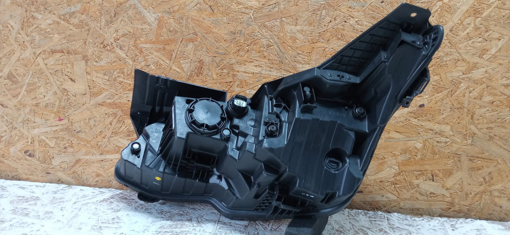 KIA EV6 EV-6 21- LAMPA REFLEKTOR PRAWY PRZÓD FULL LED 92102-CV1 EUROPA OE