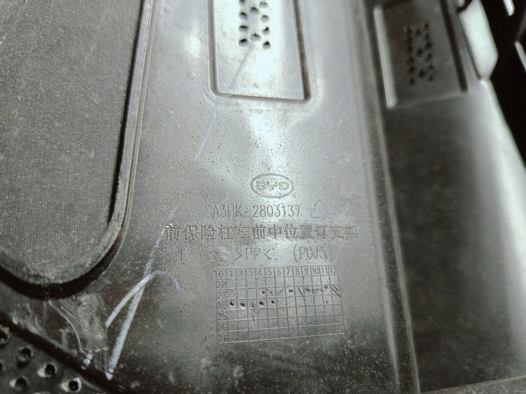 BYD Seal U 23- ZDERZAK PRZÓD PRZEDNI PDC SA3EF-2803111A SA3HK-2803138