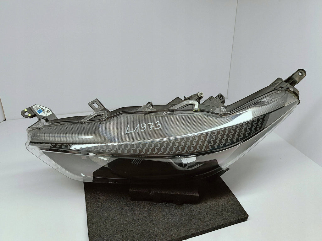 TOYOTA YARIS IV 4 19- SCHEINWERFER LINKS VORNE LINSE KOITO K0-6 EU