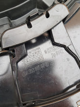 Laden Sie das Bild in den Galerie-Viewer, MERCEDES EQC A293 W293 19- KÜHLERGRILL STOSSFÄNGER VORNE A2938881800