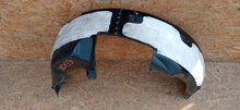 Laden Sie das Bild in den Galerie-Viewer, KIA CEED III JD 12- RADKASTEN HINTEN LINKS HINTEN LINKS 86823-A2000