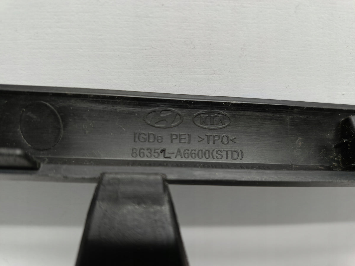 Hyundai I30 II Lift 14- Frame Grille Grille Front Bumper 86351-A6600 — photo 10 of 10