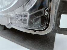 Load image into Gallery viewer, MAZDA 2 II DJ 14- LAMPA PRAWA PRZÓD PRZEDNIA PRAWA ZWYKŁA H4 DB5J-51030