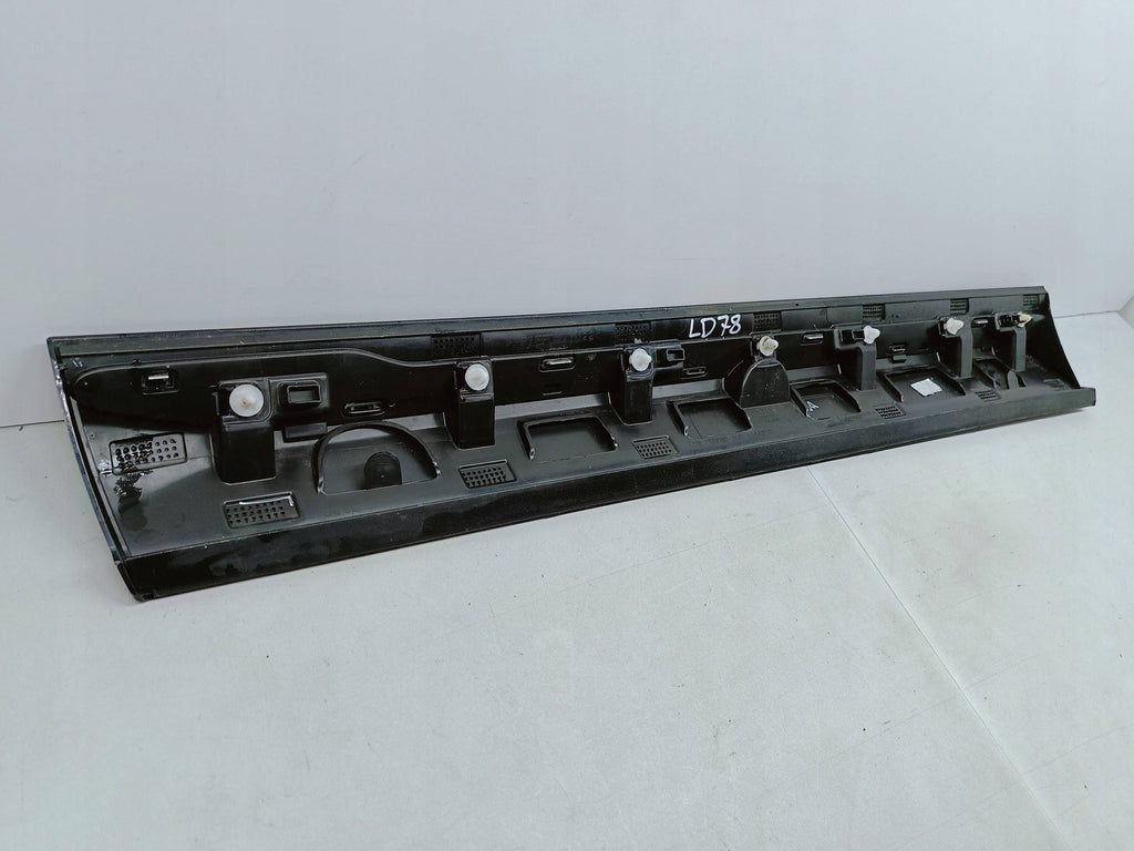 Volvo XC60 II 17- LISTWA DRZWI PRAWY PRZÓD PRZEDNIA CHROM 31440303