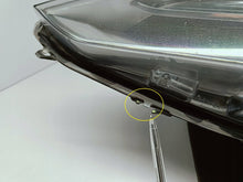 Laden Sie das Bild in den Galerie-Viewer, Tesla Model S FACELIFT 16- SCHEINWERFER LINKS VORNE VOLL-LED 1053574-00-E